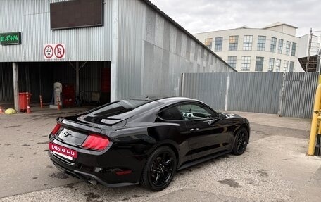 Ford Mustang VI рестайлинг, 2019 год, 3 200 000 рублей, 9 фотография