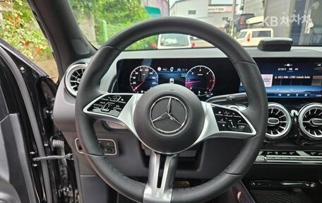 Mercedes-Benz GLB, 2023 год, 2 550 020 рублей, 7 фотография