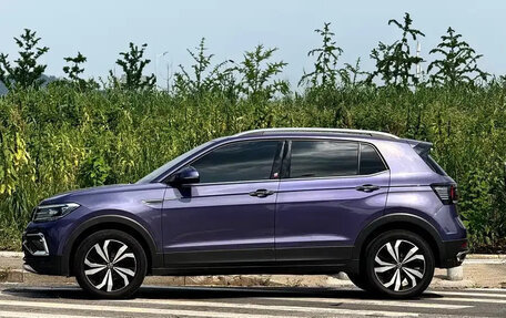 Volkswagen T-Cross I, 2021 год, 1 500 000 рублей, 3 фотография