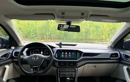 Volkswagen T-Cross I, 2021 год, 1 500 000 рублей, 14 фотография