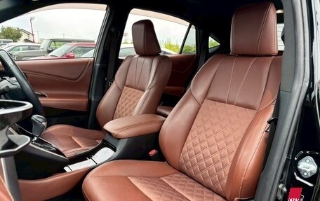 Toyota Harrier, 2019 год, 1 879 000 рублей, 12 фотография