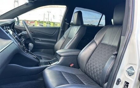 Toyota Harrier, 2019 год, 2 400 000 рублей, 19 фотография