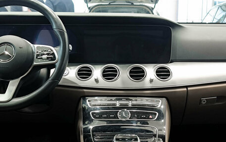 Mercedes-Benz E-Класс, 2020 год, 4 240 000 рублей, 18 фотография