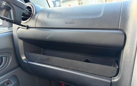 Suzuki Jimny, 2010 год, 685 000 рублей, 28 фотография