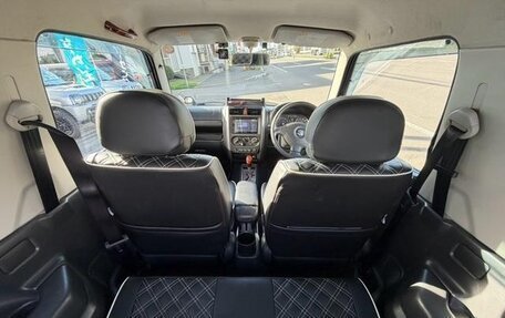 Suzuki Jimny, 2010 год, 685 000 рублей, 36 фотография