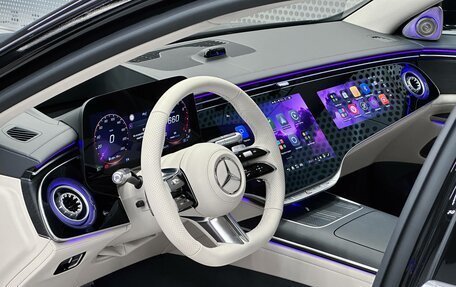 Mercedes-Benz S-Класс, 2026 год, 32 000 000 рублей, 12 фотография