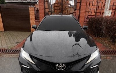 Toyota Camry, 2022 год, 2 349 000 рублей, 1 фотография