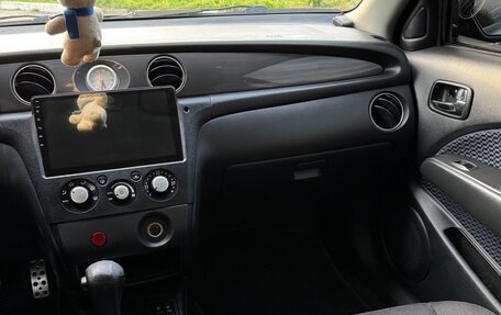 Mitsubishi Outlander III рестайлинг 3, 2006 год, 850 000 рублей, 10 фотография