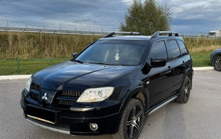 Mitsubishi Outlander III рестайлинг 3, 2006 год, 850 000 рублей, 6 фотография