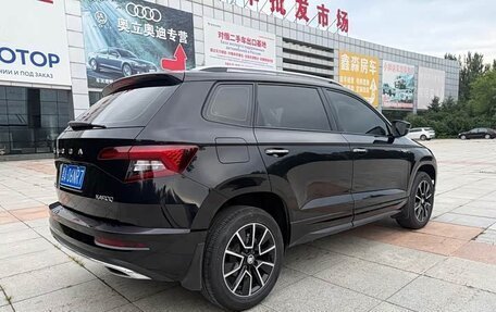 Skoda Karoq I, 2022 год, 1 670 000 рублей, 4 фотография