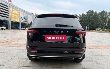 Skoda Karoq I, 2022 год, 1 670 000 рублей, 5 фотография