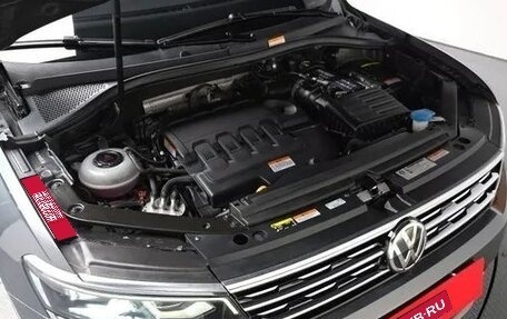 Volkswagen Tiguan II, 2021 год, 2 700 000 рублей, 7 фотография