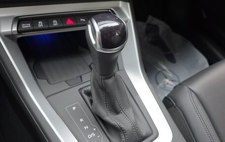 Audi Q3, 2025 год, 4 937 640 рублей, 10 фотография