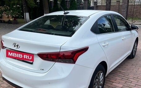 Hyundai Solaris II рестайлинг, 2019 год, 1 650 000 рублей, 5 фотография