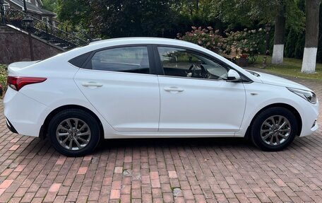 Hyundai Solaris II рестайлинг, 2019 год, 1 650 000 рублей, 6 фотография