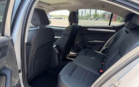 Skoda Superb III рестайлинг, 2023 год, 1 620 000 рублей, 9 фотография