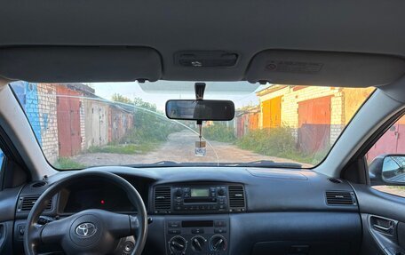 Toyota Corolla, 2004 год, 405 000 рублей, 9 фотография