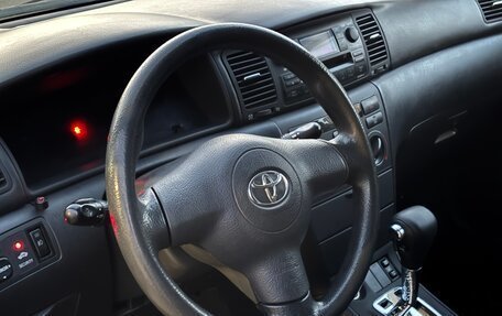 Toyota Corolla, 2004 год, 405 000 рублей, 8 фотография