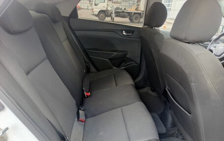 Hyundai Solaris II рестайлинг, 2022 год, 1 599 000 рублей, 16 фотография
