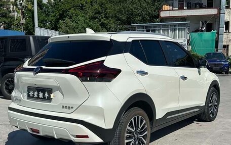 Nissan Kicks I, 2023 год, 1 176 000 рублей, 6 фотография