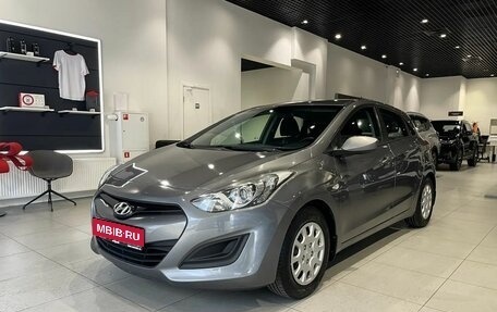 Hyundai i30 II рестайлинг, 2012 год, 899 000 рублей, 1 фотография