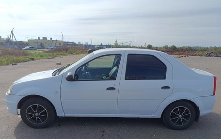 Renault Logan I, 2015 год, 380 000 рублей, 3 фотография