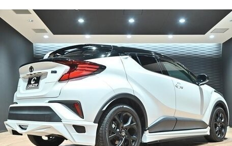 Toyota C-HR I рестайлинг, 2023 год, 2 275 899 рублей, 11 фотография