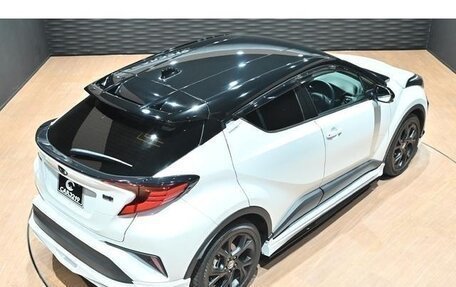Toyota C-HR I рестайлинг, 2023 год, 2 275 899 рублей, 9 фотография