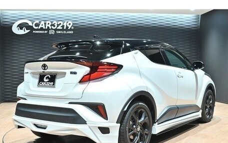 Toyota C-HR I рестайлинг, 2023 год, 2 275 899 рублей, 10 фотография