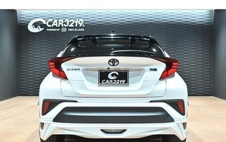 Toyota C-HR I рестайлинг, 2023 год, 2 275 899 рублей, 8 фотография
