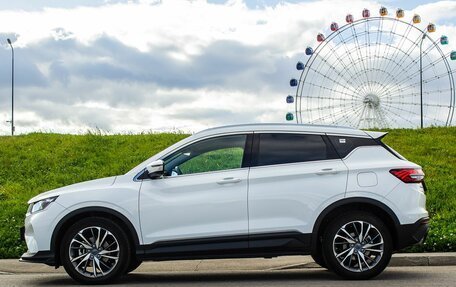 Geely Coolray I, 2023 год, 1 900 000 рублей, 7 фотография