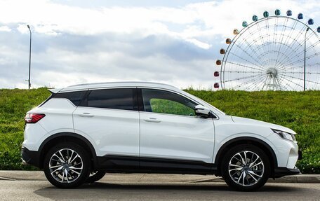 Geely Coolray I, 2023 год, 1 900 000 рублей, 8 фотография