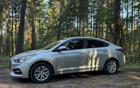 Hyundai Solaris II рестайлинг, 2019 год, 1 400 000 рублей, 9 фотография