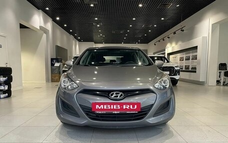 Hyundai i30 II рестайлинг, 2012 год, 899 000 рублей, 2 фотография