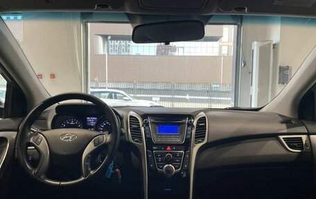 Hyundai i30 II рестайлинг, 2012 год, 899 000 рублей, 11 фотография
