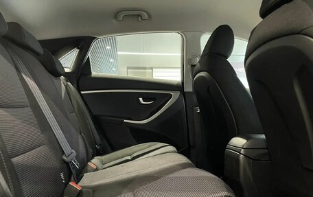 Hyundai i30 II рестайлинг, 2012 год, 899 000 рублей, 12 фотография