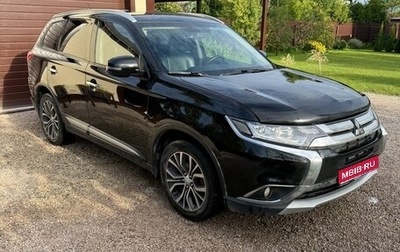 Mitsubishi Outlander III рестайлинг 3, 2015 год, 2 200 000 рублей, 1 фотография