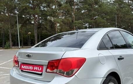 Chevrolet Cruze II, 2011 год, 530 000 рублей, 3 фотография