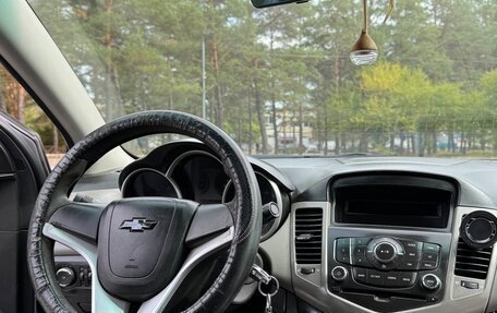 Chevrolet Cruze II, 2011 год, 530 000 рублей, 10 фотография