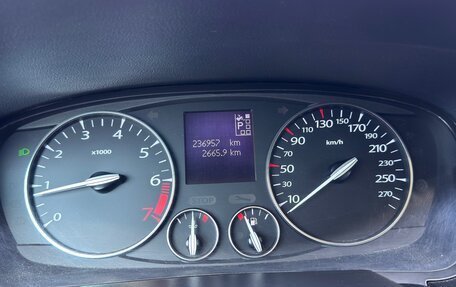 Renault Latitude I, 2010 год, 800 000 рублей, 12 фотография