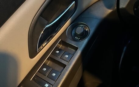 Chevrolet Cruze II, 2013 год, 950 000 рублей, 27 фотография