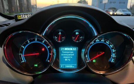 Chevrolet Cruze II, 2013 год, 950 000 рублей, 29 фотография
