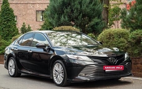 Toyota Camry, 2018 год, 2 450 000 рублей, 20 фотография