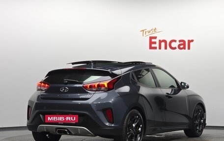 Hyundai Veloster II, 2018 год, 1 300 000 рублей, 2 фотография