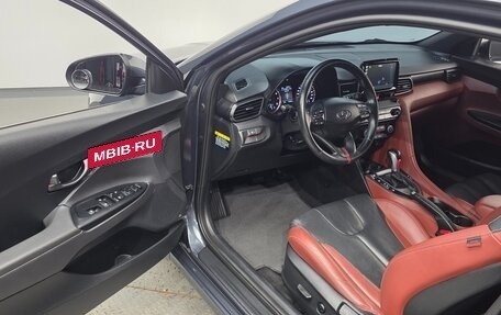 Hyundai Veloster II, 2018 год, 1 300 000 рублей, 11 фотография