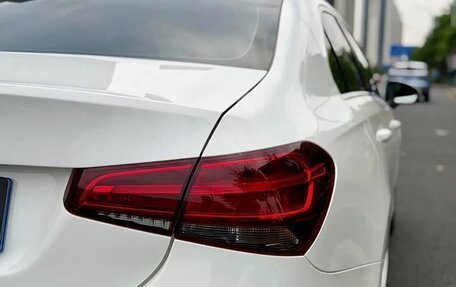 Mercedes-Benz A-Класс, 2022 год, 1 670 000 рублей, 10 фотография