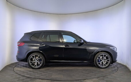 BMW X5, 2019 год, 5 400 000 рублей, 4 фотография