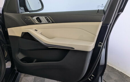 BMW X5, 2019 год, 5 400 000 рублей, 26 фотография