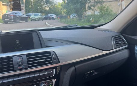 BMW 3 серия, 2017 год, 2 150 000 рублей, 11 фотография