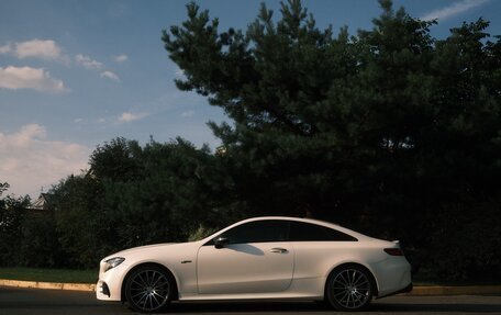 Mercedes-Benz E-Класс AMG, 2018 год, 5 900 000 рублей, 16 фотография